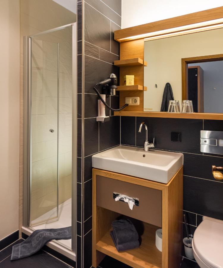Landhotel Postwirt กราเฟอเนา ภายนอก รูปภาพ