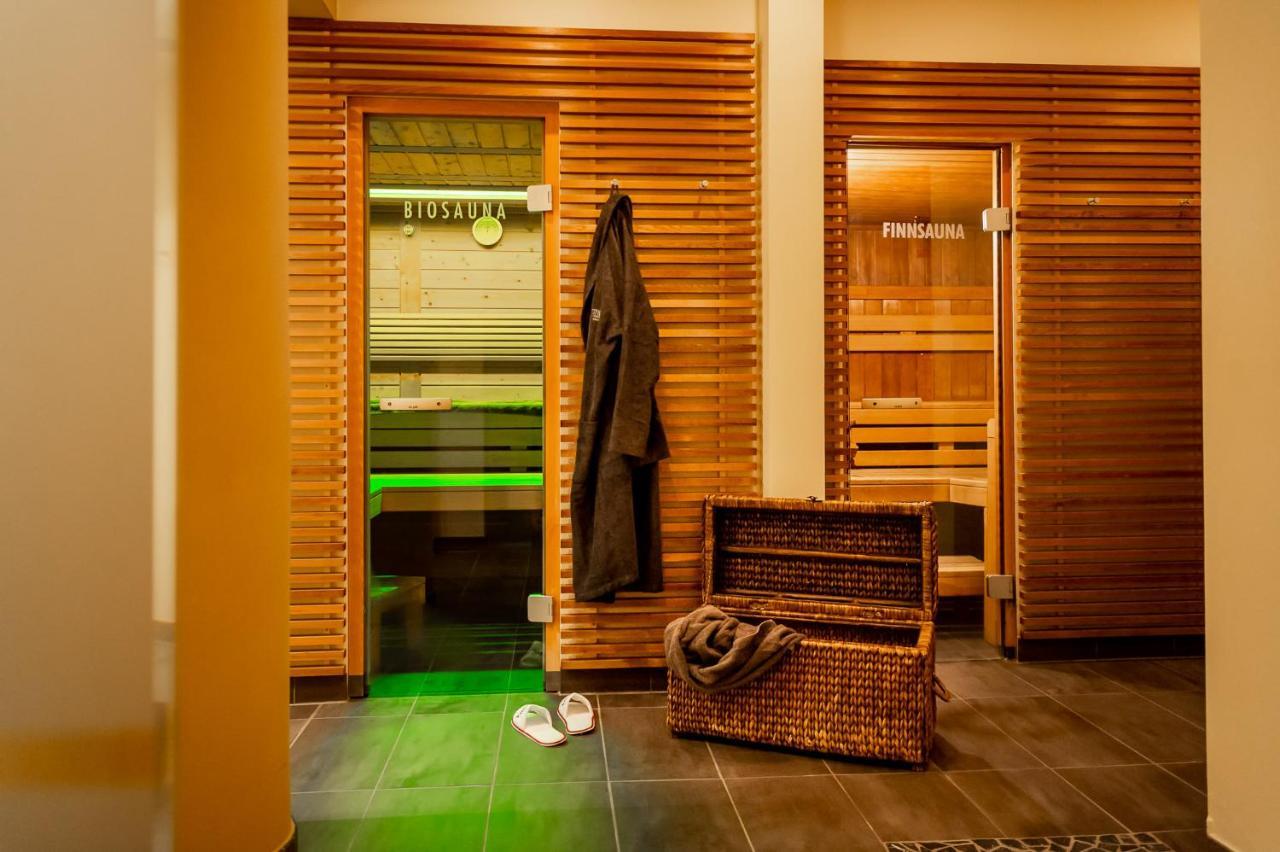 Landhotel Postwirt กราเฟอเนา ภายนอก รูปภาพ