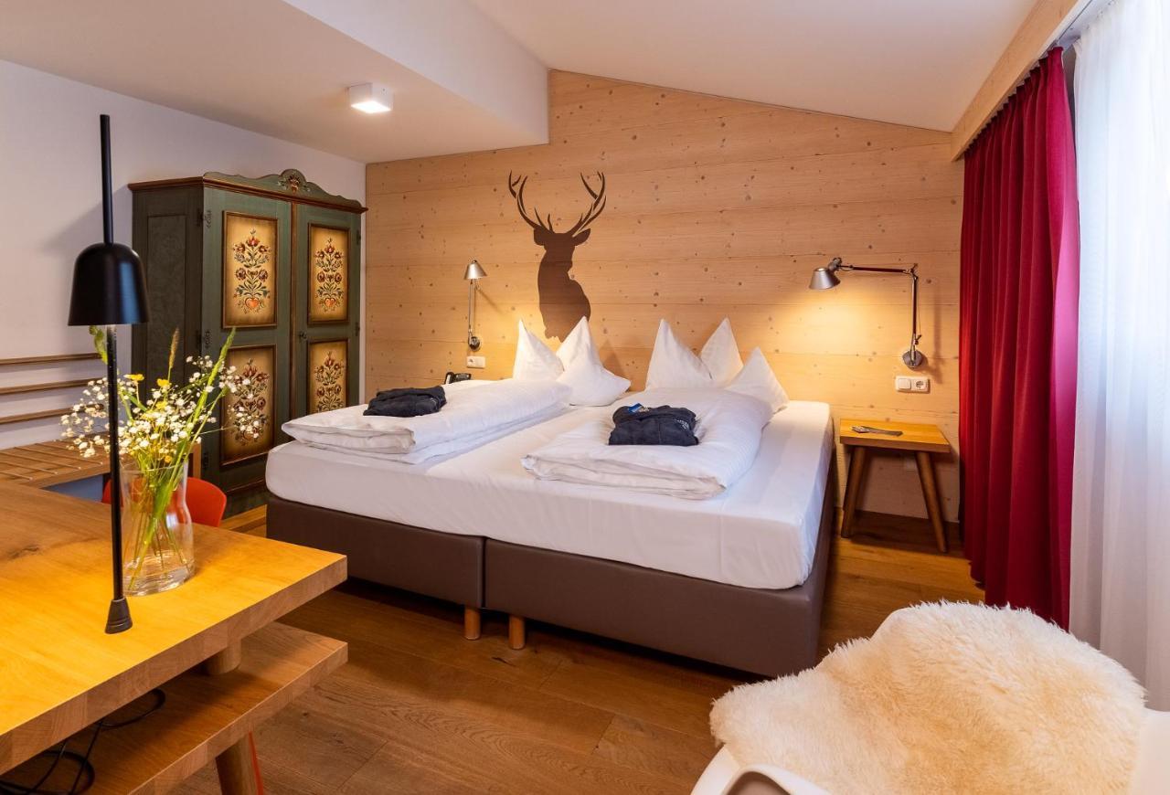 Landhotel Postwirt กราเฟอเนา ภายนอก รูปภาพ