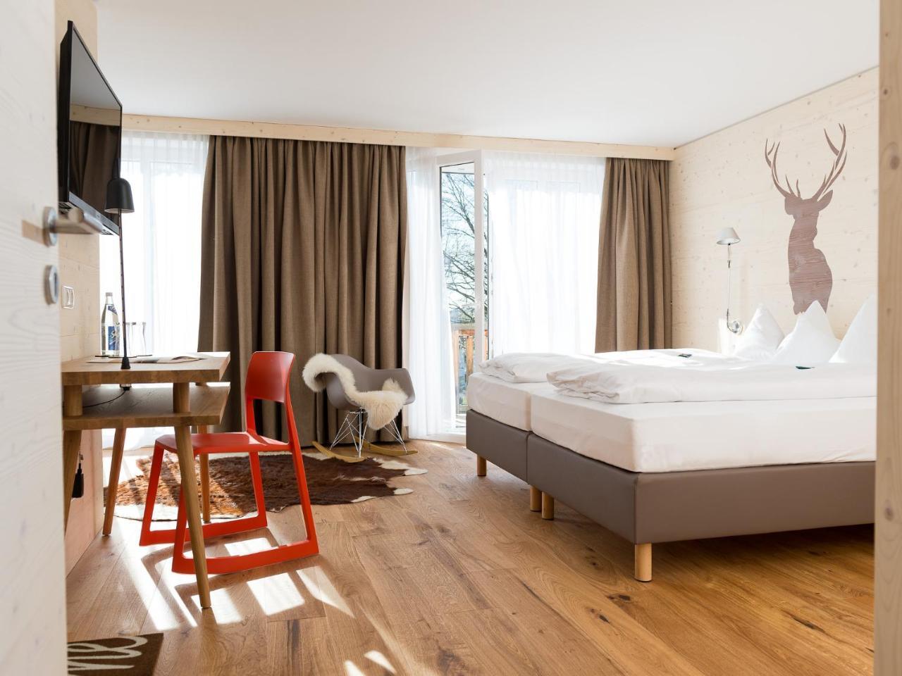 Landhotel Postwirt กราเฟอเนา ภายนอก รูปภาพ